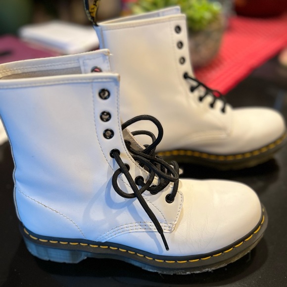 Dr. Martens Shoes - Dr. Martens Boots White-ladies size 9 —- 1460-only used a few times.